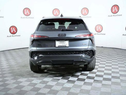 New 2026 Audi Q3 quattro 2.0T image 7