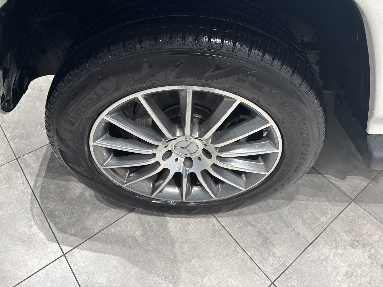 Used 2019 Mercedes-Benz G 550 image 11