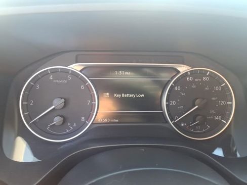 Used 2023 Nissan Rogue S AWD/4WD image 16