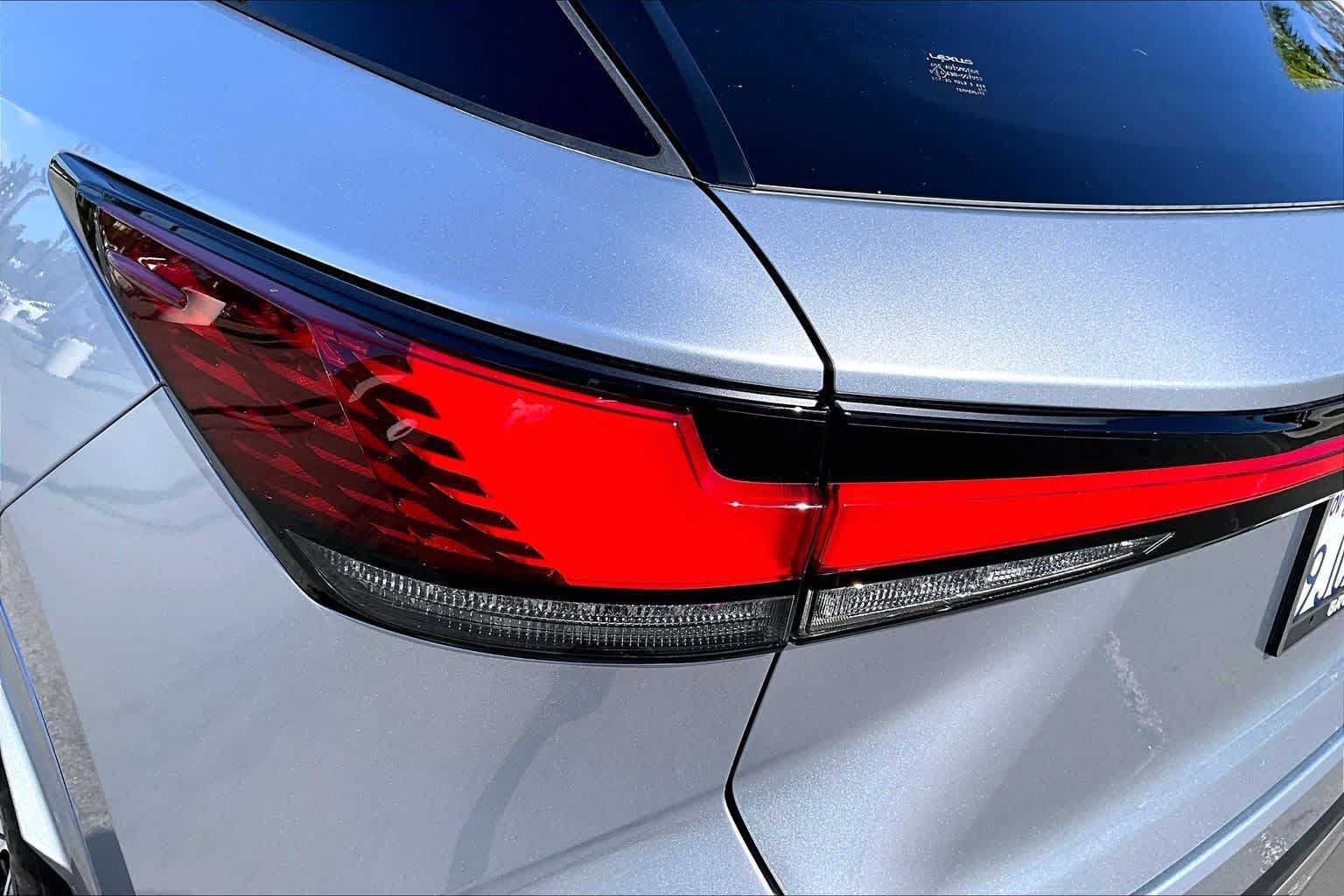 Certified 2024 Lexus RX 350 Premium w/ Cold Area Package FWD image 27