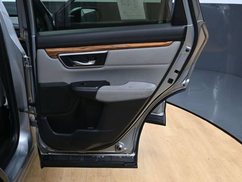 Used 2018 Honda CR-V EX image 34