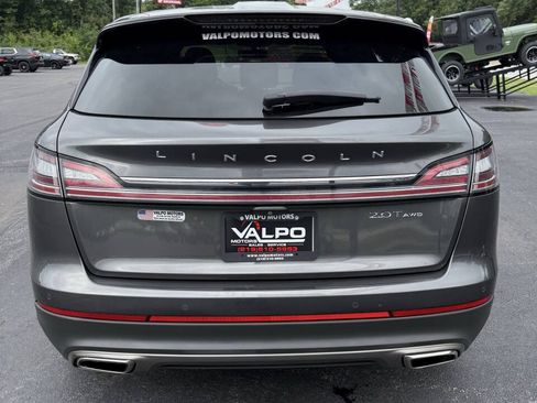 Used 2019 Lincoln Nautilus Reserve AWD/4WD image 4