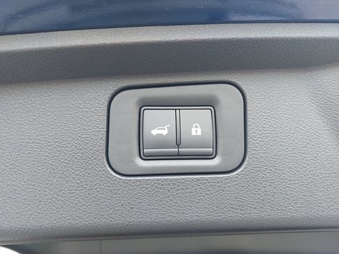 New 2025 Nissan Armada PRO-4X image 14