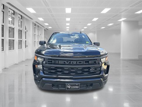 Used 2025 Chevrolet Silverado 1500 Custom w/ Turbomax Blackout Package image 2