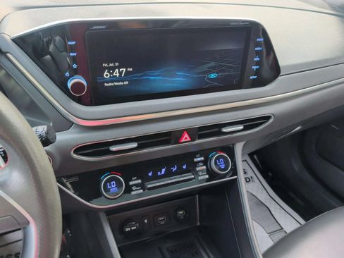 Used 2022 Hyundai Sonata SEL Plus w/ Preferred Accessory Package FWD image 15