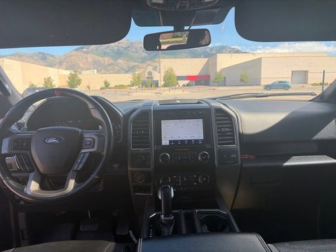 Used 2020 Ford F150 Raptor w/ Equipment Group 802A Luxury AWD/4WD image 23