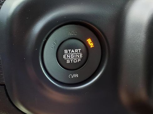 Used 2021 Jeep Wrangler Unlimited Rubicon image 11