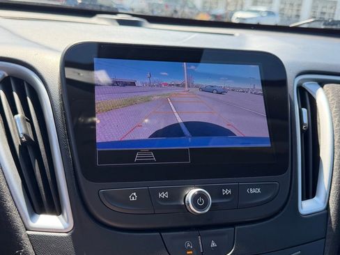 Used 2023 Chevrolet Malibu LT image 22