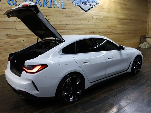 Used 2025 BMW 430i w/ Parking Assistance Package RWD image 32