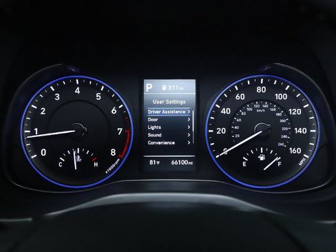 Used 2020 Hyundai Kona Limited AWD/4WD image 25