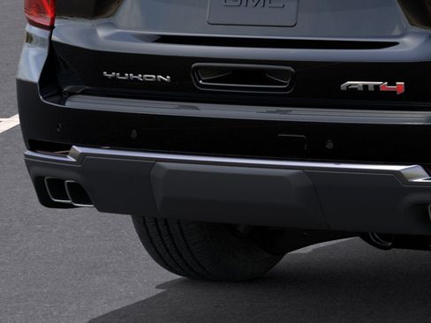 New 2026 GMC Yukon XL AT4 Ultimate AWD/4WD image 14