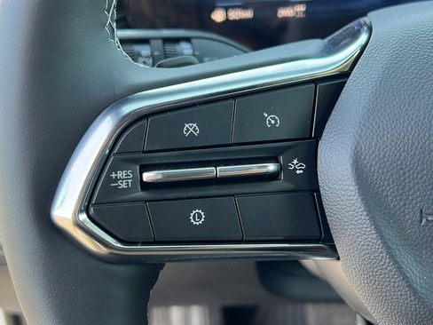 New 2026 Chevrolet Traverse LT w/ Midnight/Sport Edition image 24