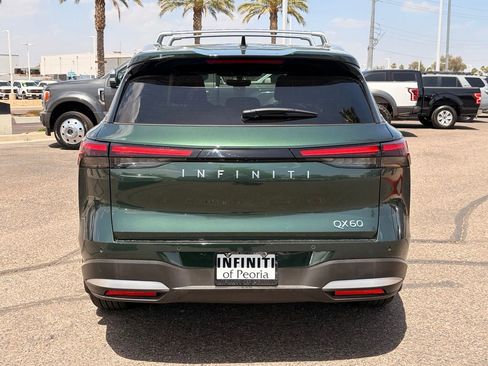 Certified 2026 INFINITI QX60 Luxe w/ Family Package FWD image 5