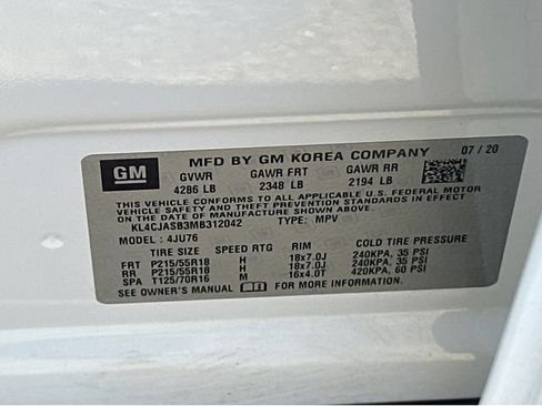Certified 2021 Buick Encore Preferred FWD image 30