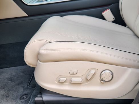 New 2026 Genesis GV80 3.5T Advanced image 17