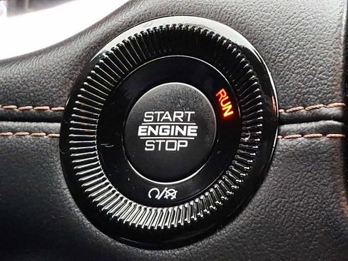 Used 2022 Jeep Compass Limited image 24