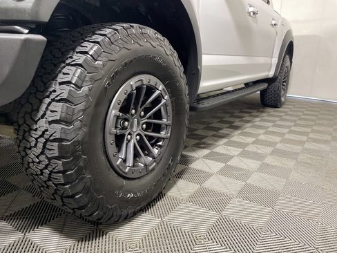 Used 2020 Ford F150 Raptor w/ Equipment Group 802A Luxury AWD/4WD image 20