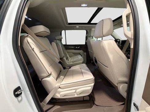Used 2023 GMC Yukon XL Denali image 26