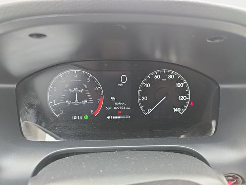 Used 2024 Honda HR-V LX image 13