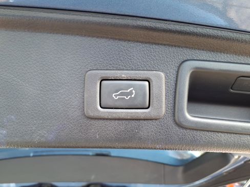 Used 2015 Subaru Forester 2.5i Limited w/ Popular Package #1 image 11