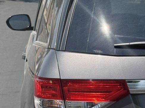 Used 2014 Honda Odyssey EX-L image 19
