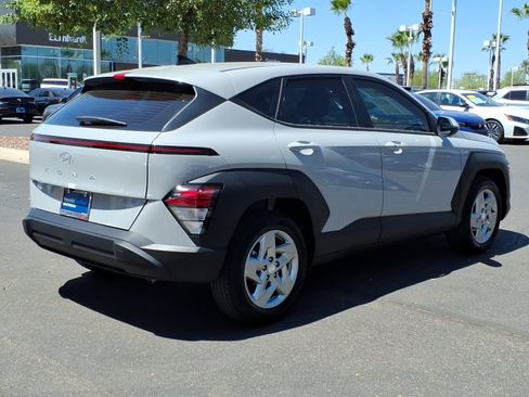 Used 2026 Hyundai Kona SE FWD image 5