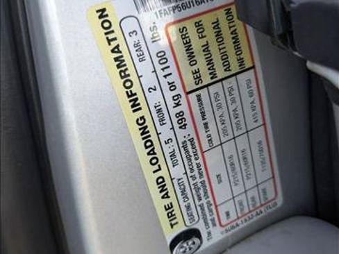 Used 2006 Ford Taurus SEL FWD image 14