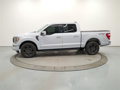 Used 2022 Ford F150 Lariat w/ Equipment Group 502A High image 4