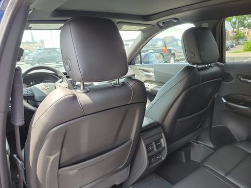 Used 2019 Cadillac XT4 Sport w/ Enhanced Visibility Package AWD/4WD image 27