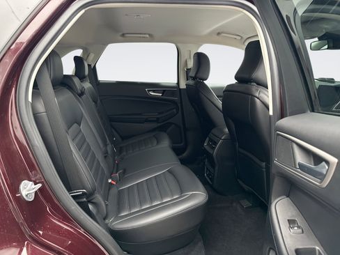 Used 2022 Ford Edge SEL w/ Convenience Package image 19