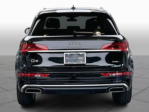 Certified 2024 Audi Q5 2.0T Premium Plus image 4