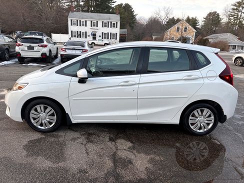Used 2015 Honda Fit LX image 2