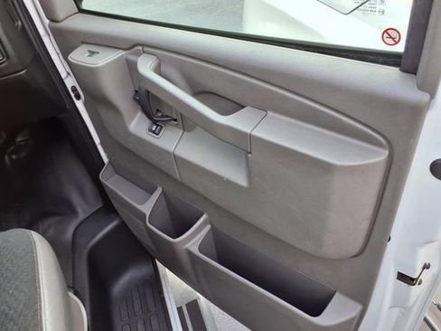 Used 2023 Chevrolet Express 2500 w/ Driver Convenience Package image 20