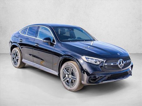 New 2026 Mercedes-Benz GLC 300 4MATIC image 3