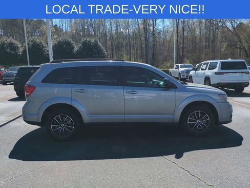 Used 2019 Dodge Journey SE w/ Connectivity Group image 6