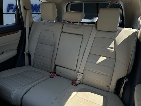 Used 2019 Honda CR-V Touring image 12