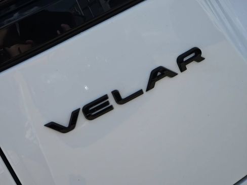 Used 2023 Land Rover Range Rover Velar R-Dynamic S AWD/4WD image 13