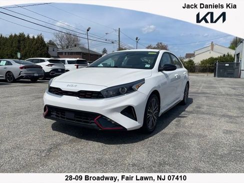 Certified 2022 Kia Forte GT-Line w/ GT-Line Technology Package FWD image 1