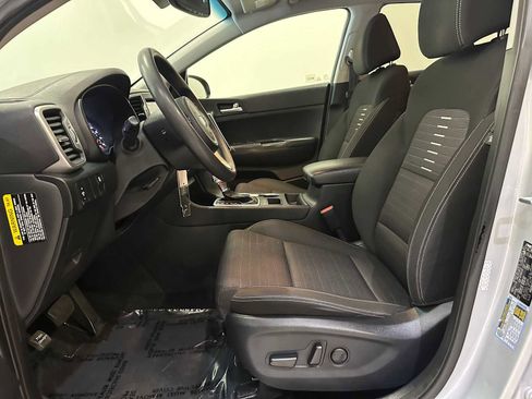 Used 2017 Kia Sportage LX w/ LX Popular Package AWD/4WD image 20
