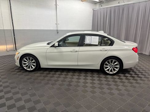 Used 2016 BMW 320i xDrive Sedan AWD/4WD image 9