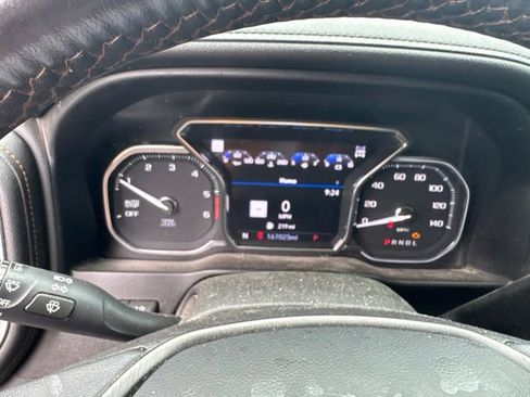 Used 2021 GMC Sierra 1500 AT4 w/ AT4 Premium Package AWD/4WD image 11