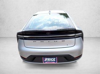 Used 2025 Toyota Prius Plug-In Hybrid FWD video 3
