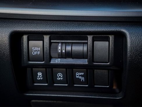 Used 2023 Subaru Crosstrek 2.5i Limited image 24