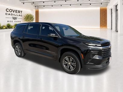 Used 2024 Chevrolet Traverse LS
