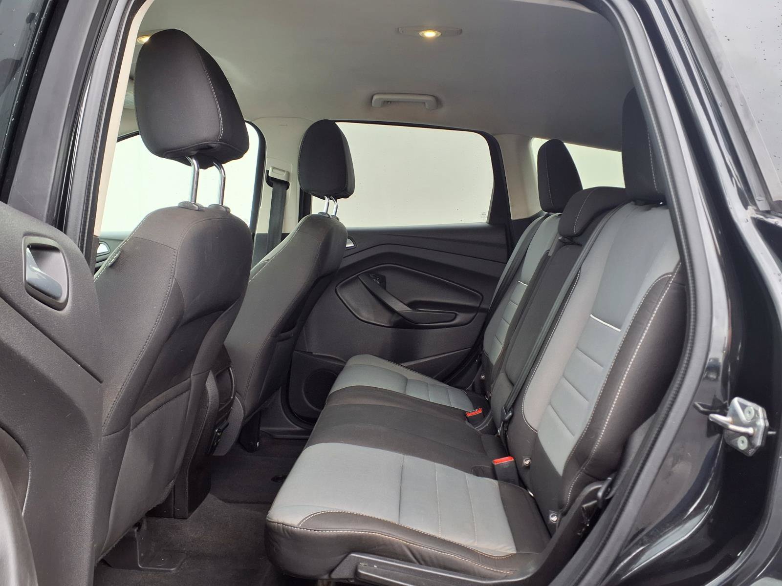 Used 2013 Ford Escape SE FWD image 12