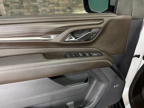 Used 2024 GMC Yukon Denali w/ Max Trailering Package AWD/4WD image 10