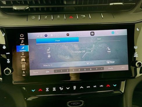 New 2026 Jeep Grand Cherokee L Limited AWD/4WD image 16