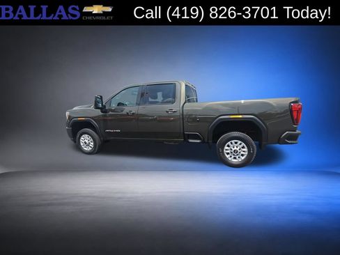 Certified 2022 GMC Sierra 2500 AT4 AWD/4WD image 6