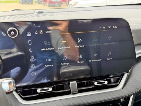 New 2026 Chevrolet Equinox LT w/ Convenience Package II FWD image 21