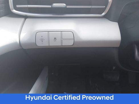 Certified 2025 Hyundai Elantra Limited FWD image 27